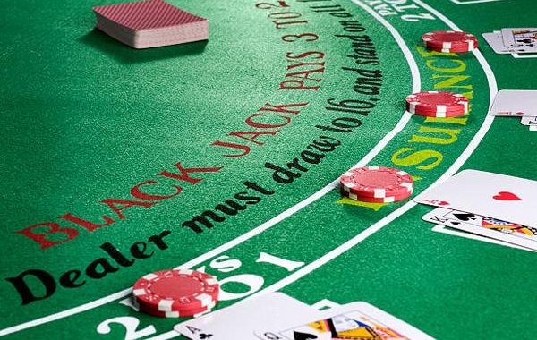 Explore Unique Casino Themes Across オンラインカジノサイト and Gaming Categories