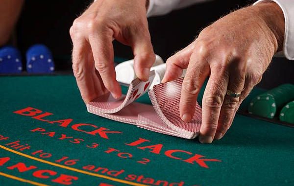 Play Exciting Slots at a trusted online casino Singapore for Gamers